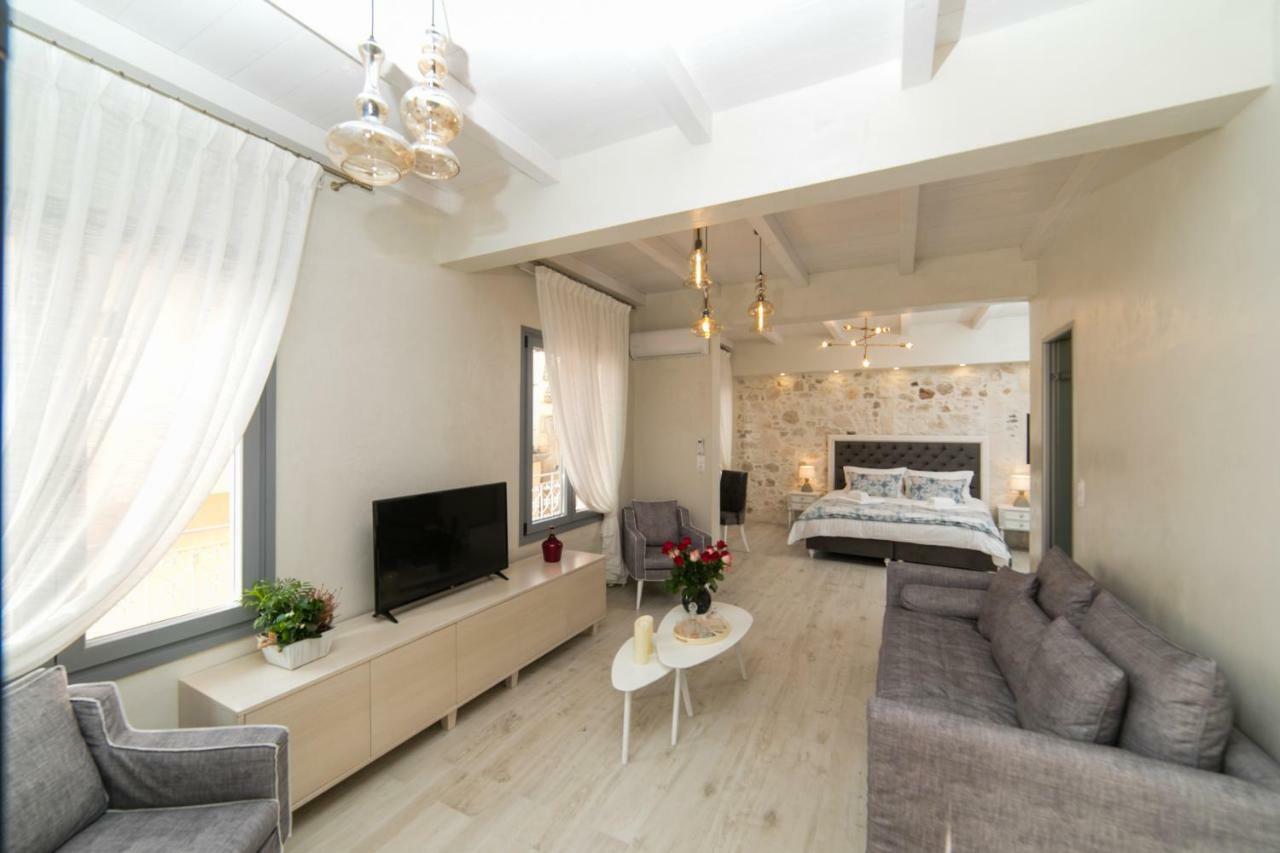 Jacuzzi Suite In The Heart Of Oldtown Ретимно Екстериор снимка
